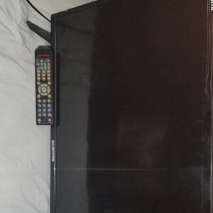 Sceptre Black LED TV with Remote